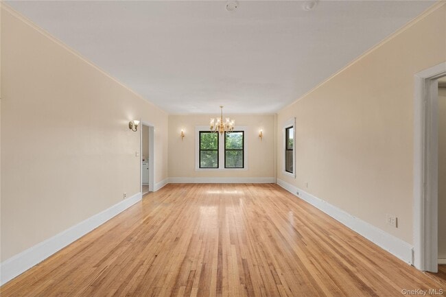 Photo - 176 Colonial Pkwy Unit 2S