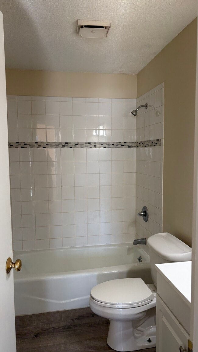 Photo - 2310 Harbor View Dr Unidad Harbor View Dr