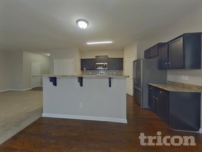 Photo - 11335 Breezehill Ln