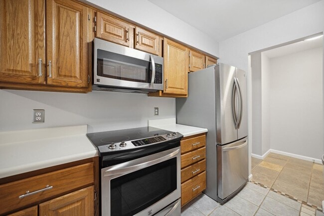 Photo - 70 Harristown Rd Unit 1