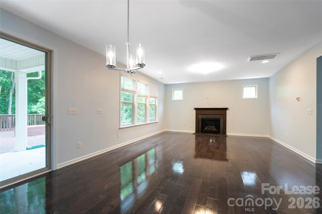 Photo - 4329 Hunton Dale Rd NW