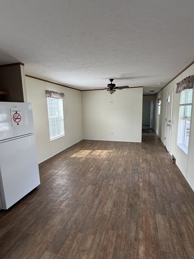 Photo - 28 Horner Dr