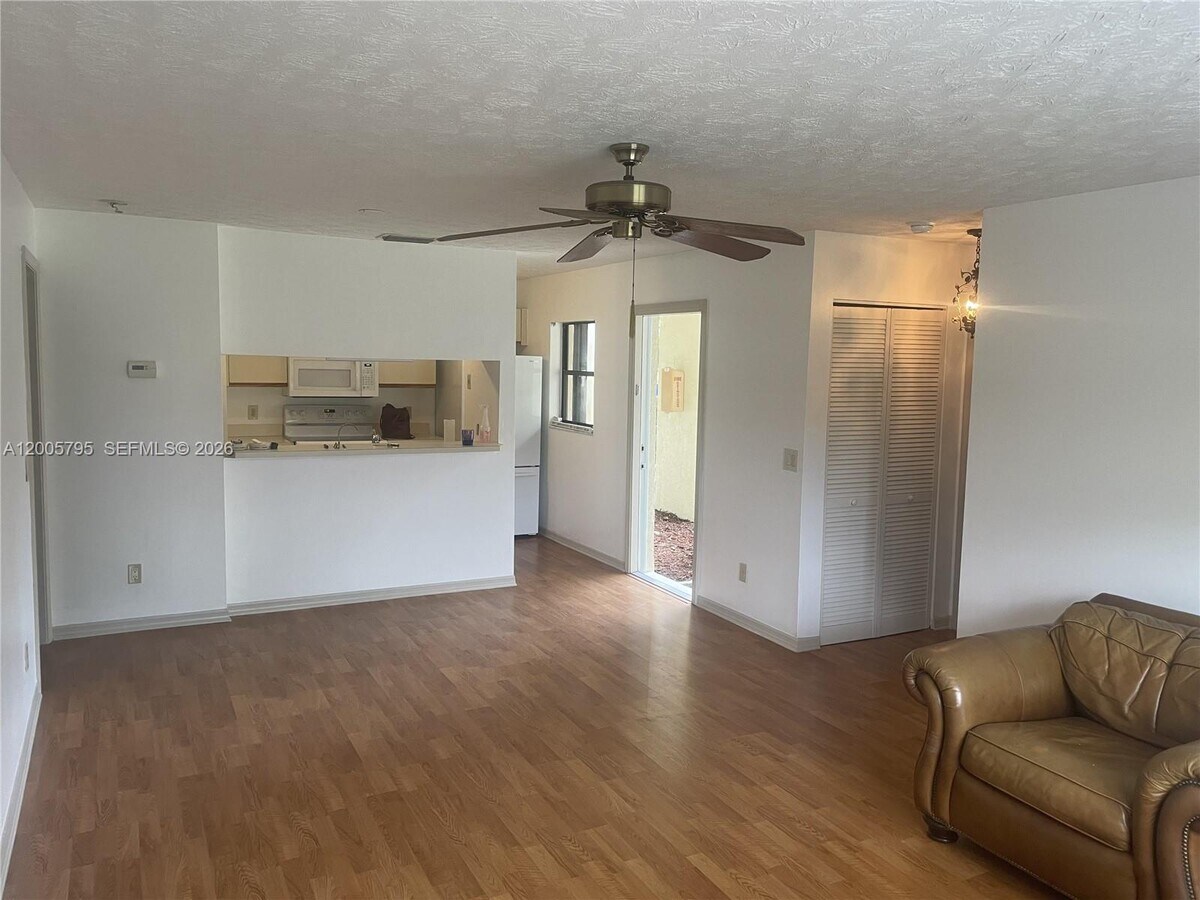 Photo - 6553 SE Federal Hwy Unit 10-102