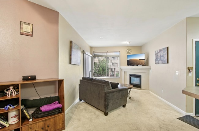 Photo - 4545 Wheaton Dr Unit B210