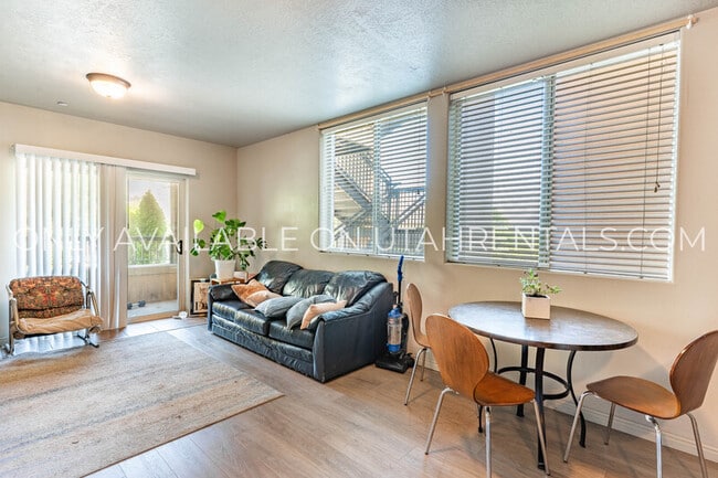 Photo - 859 E 620 N St