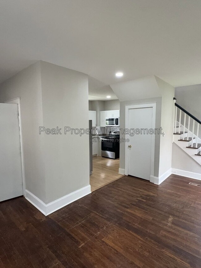 Photo - 114 Lee Ave