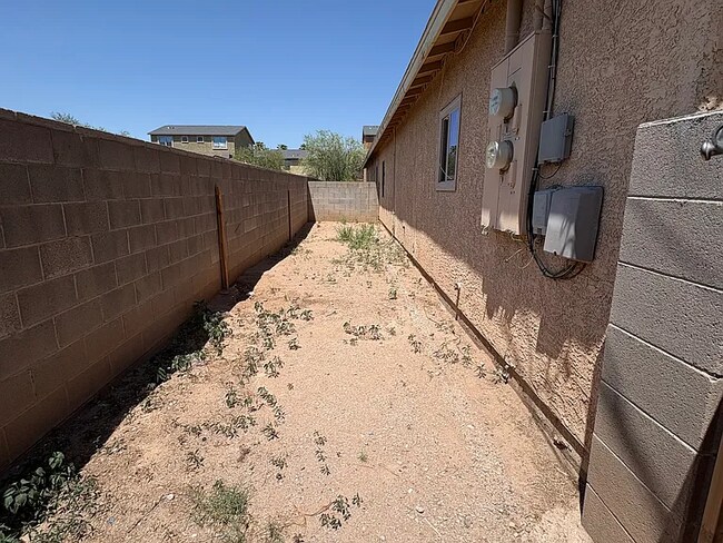 Photo - 1021 E 24th St Unidad 1