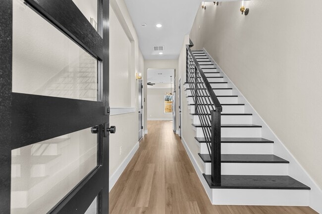 Photo - 4206 Kewanee St