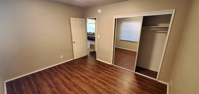 Photo - 5313 Radford Ave Unit 5313