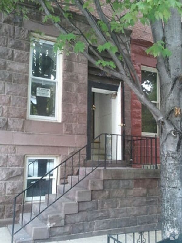 Building Photo - 212 E Biddle St Unit #1 Rental
