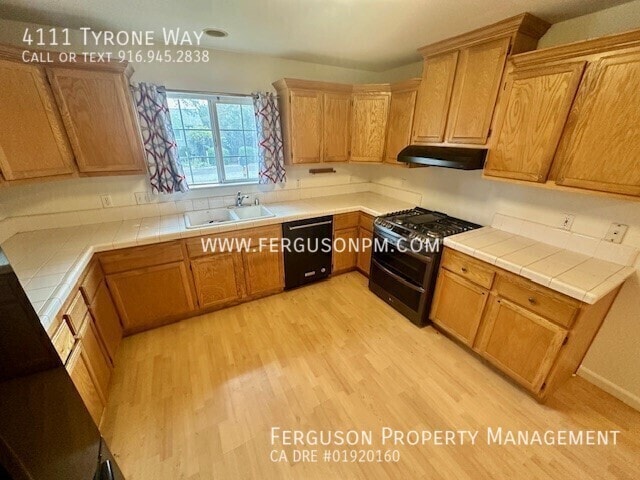 Photo - 4111 Tyrone Way