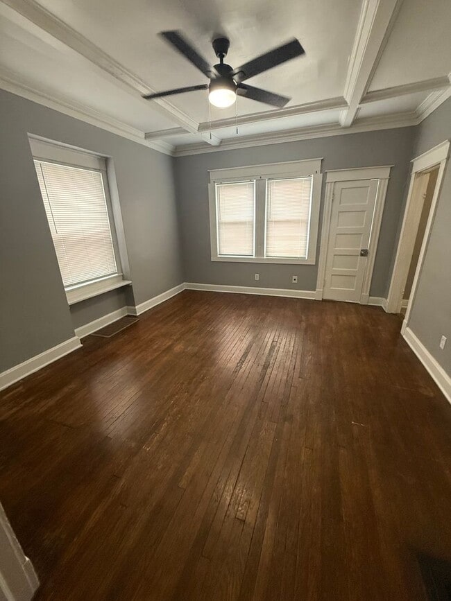 Photo - Knaack - 3720 Unit 3720 -1