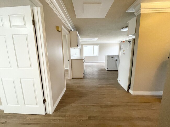 Photo - 4324 Bowness Rd NW