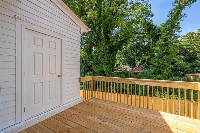 Photo - 176 Silver Hill St