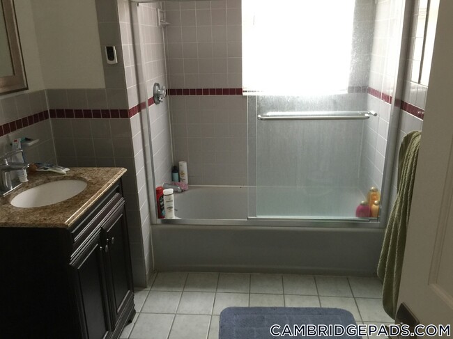 Photo - 30 Clay St Apartment Unit 3