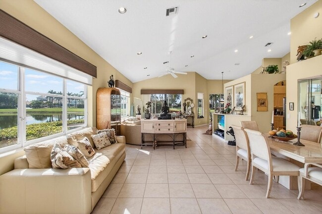 Photo - 6862 Swansea Ln