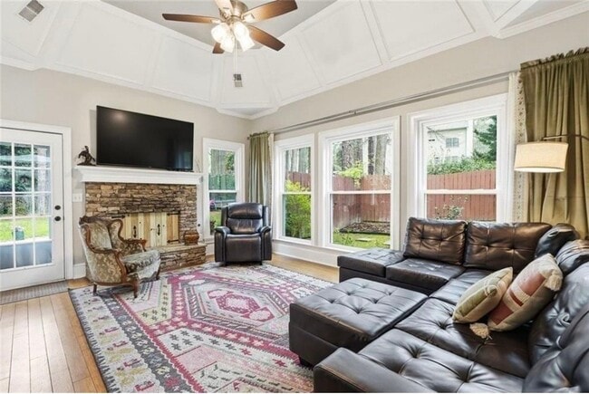 Photo - 2158 Chartley Pl
