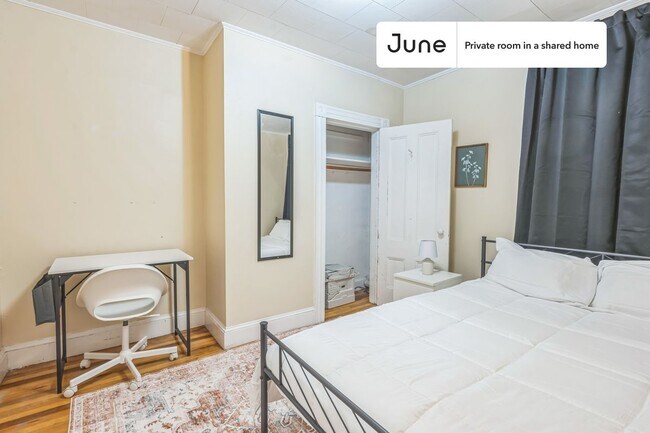 Photo - Room in Shared 4 bed/1 bath home Unit C