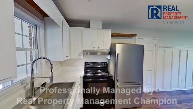 Photo - 209 Caladan Rd