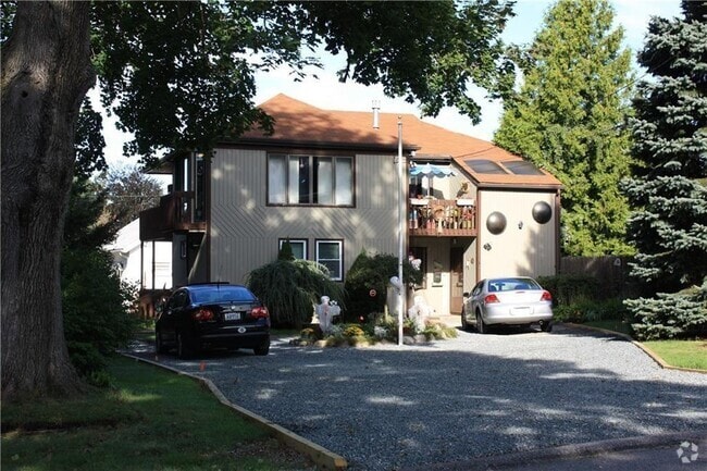Building Photo - 85 Homewood Ave Unit 2nd Flr