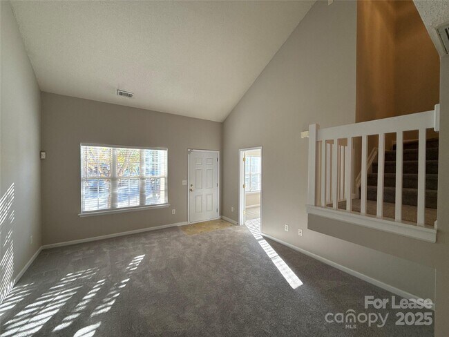 Photo - 5229 Ficus Tree Ln