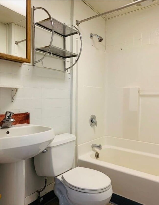 Photo - 1706 Colorado Ave NE Apartamento Unidad 1