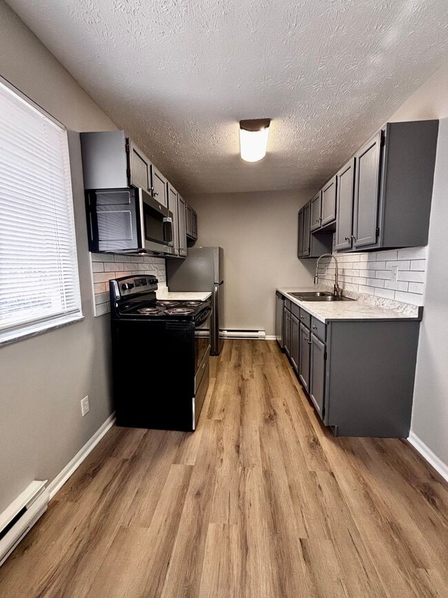 Photo - Newly Renovated 2 bedroom in Englewood! Unidad 521 Apt 4