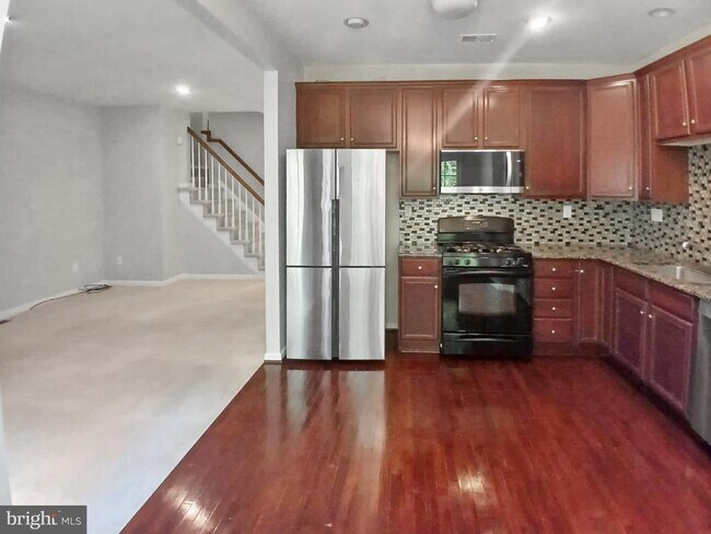 Photo - 9 Wedgewood Ct