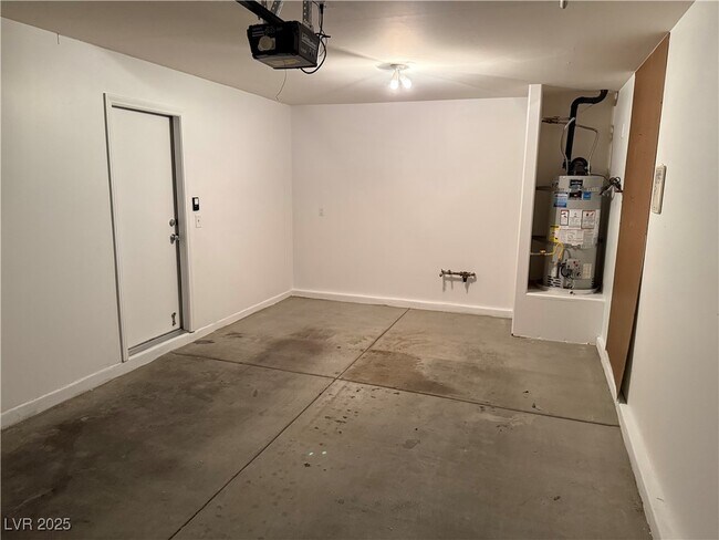 Photo - 10556 Gibbous Moon Dr