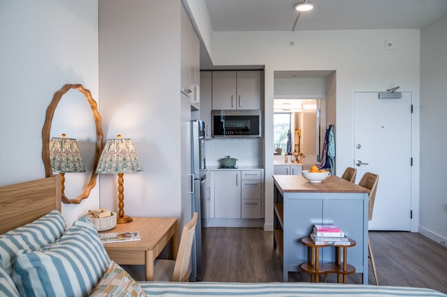 Photo - The Teale Golden Gate