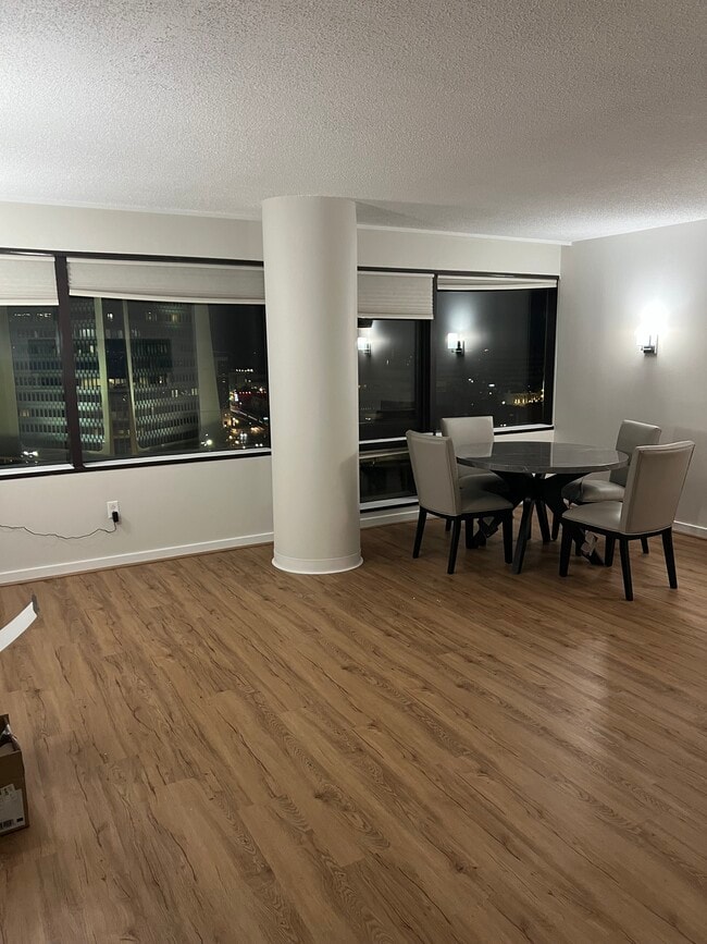Photo - 127 Greyrock Pl Unit 1205