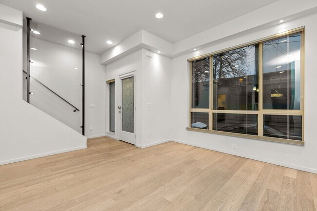 Photo - Modern 2 bed/3.5 bath Seattle townhome