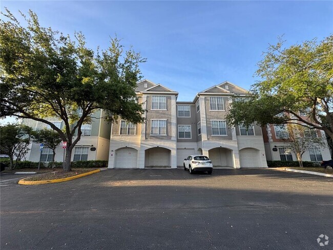 Building Photo - 12831 Madison Pointe Cir Unit 104 Rental
