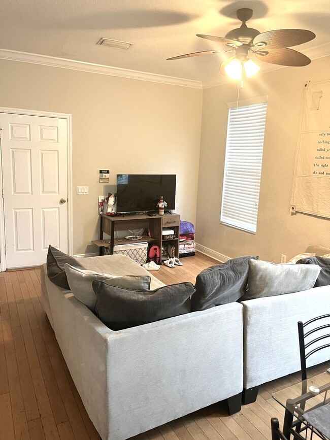 Photo - 109 Ky Hvn Ct Unit 109 Key Haven Ct