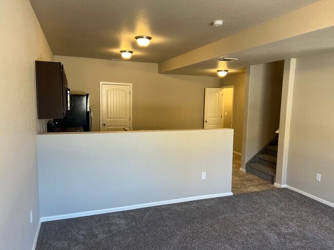 Photo - 7609 Grand Fir Pt