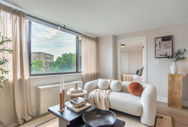 Connecticut House Apartments