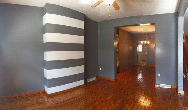 Building Photo - 3 Bedroom House in Lawrenceville