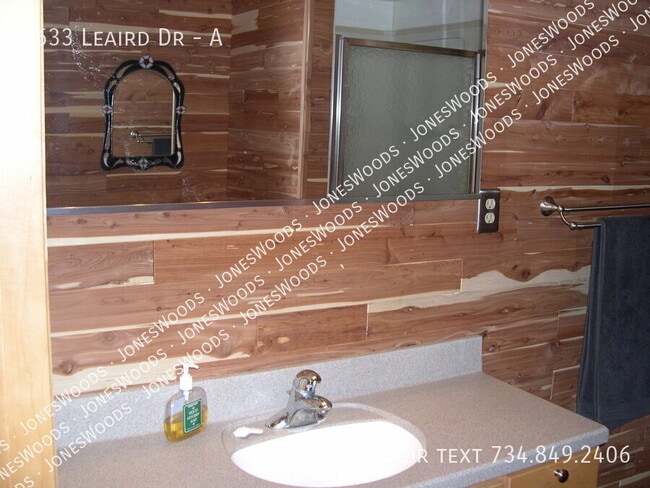 Photo - 1633 Leaird Dr Unit A