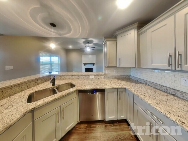 1453 Wild Fern Ln