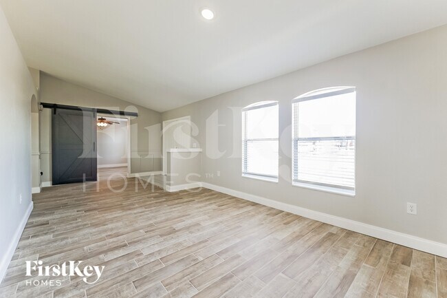 Photo - 2519 NW 7th St