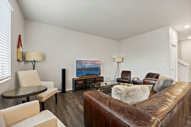 Photo - 10715 186th St Ct E Unit SI ID1296621P