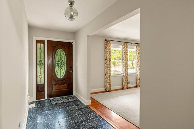 Photo - 2646 Caladium Dr NE
