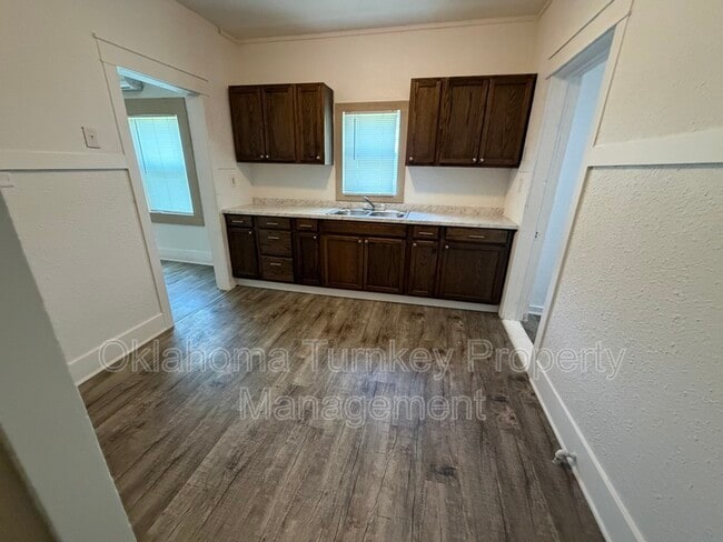 Photo - 1213 N Alabama Ave