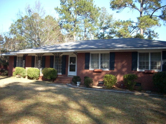 Building Photo - Located Off Macon Road!