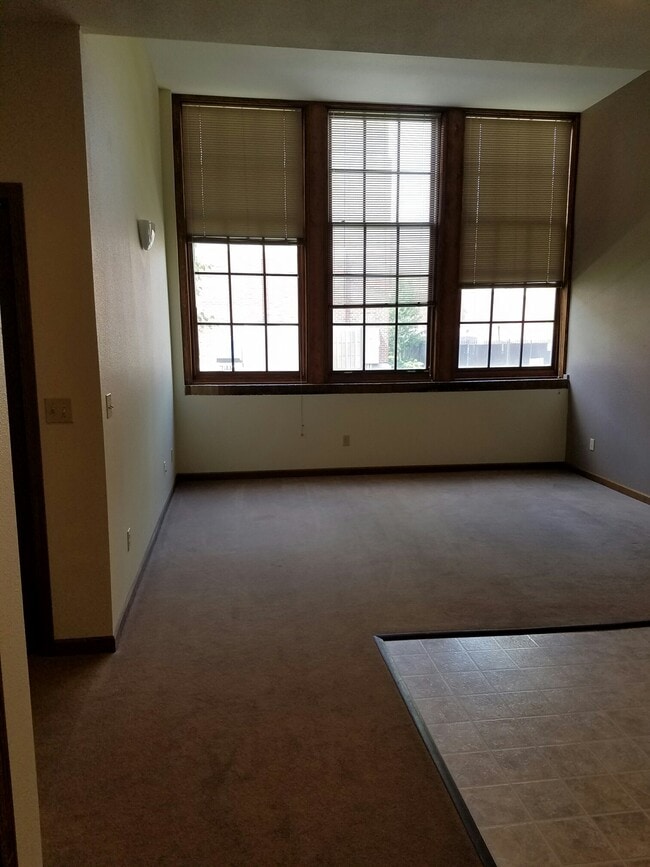 Photo - Historic 1921 Buiding