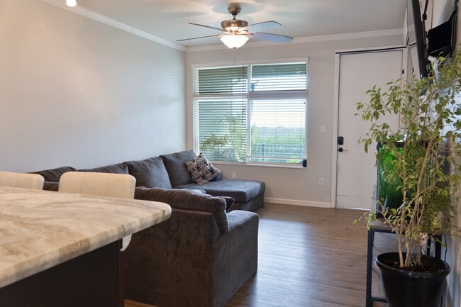 Photo - 125 Hoowaiwai Loop Unit 1903