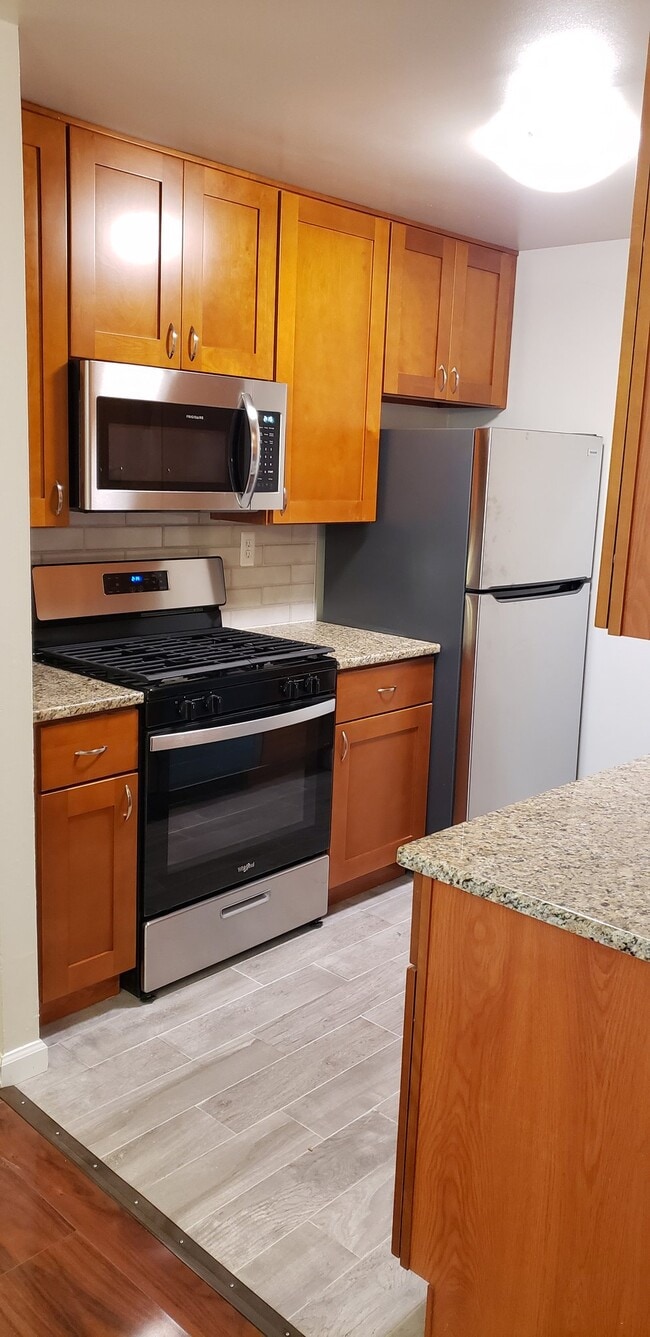 2727 Rhawn St Unit 48A