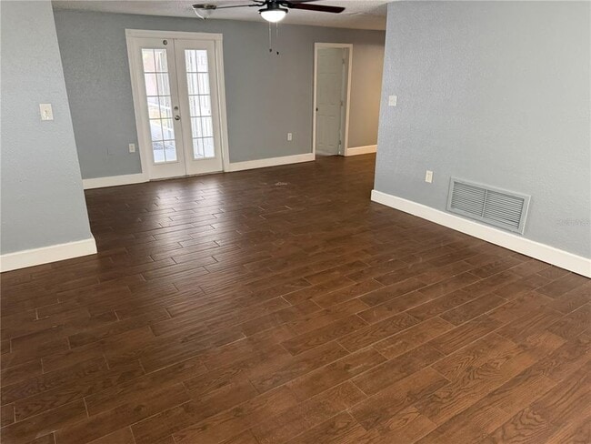 Photo - 10010 Regency Park Blvd