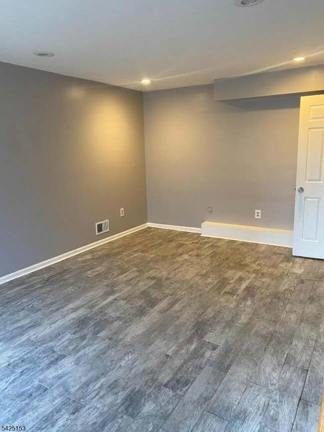 Photo - 7 Rutgers Dr Unit 7