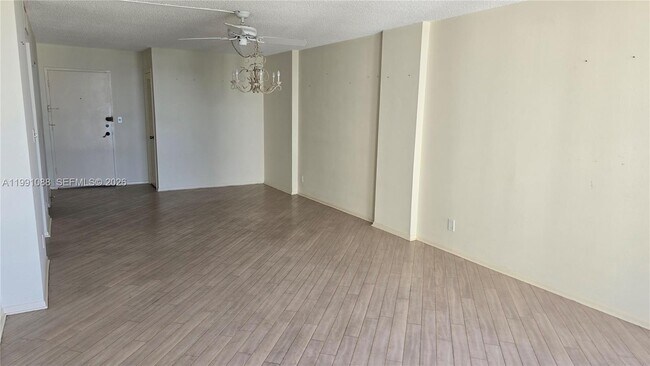 Photo - 1600 S Ocean Dr Unidad 15J